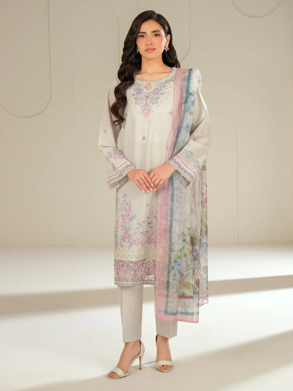 3 Piece Lawn Suit-Embroidered (Unstitched)